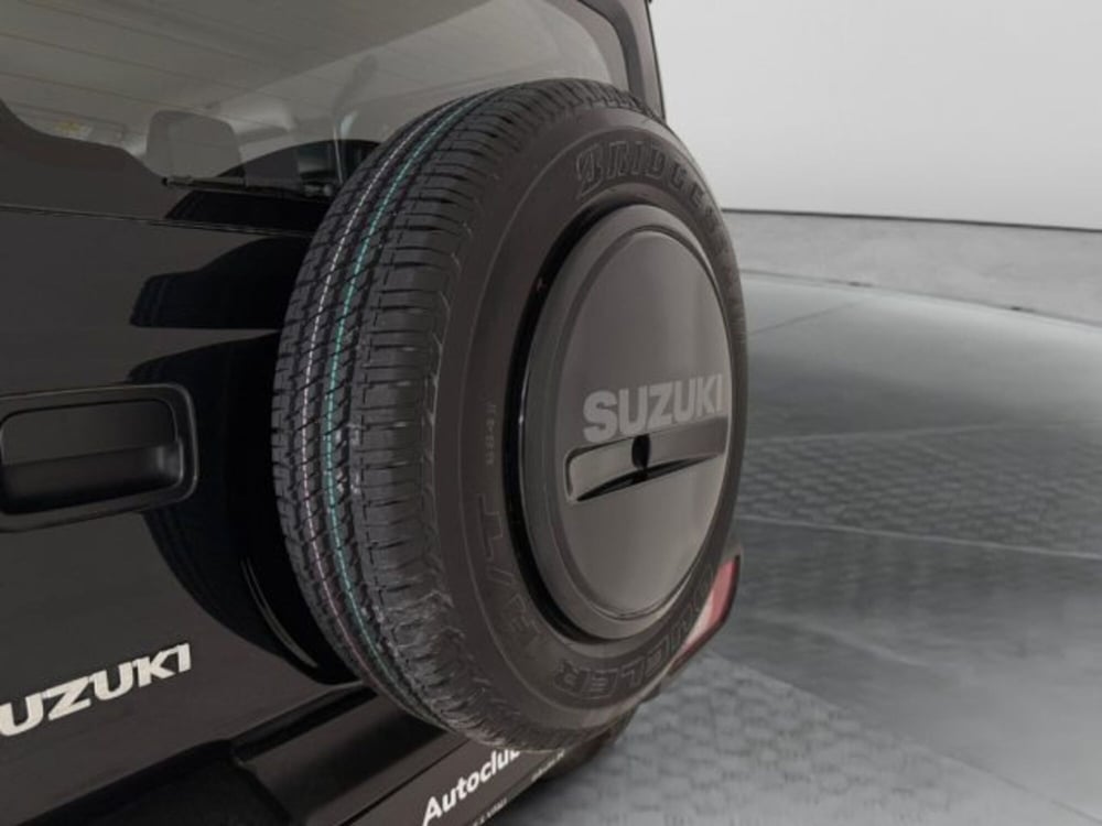Suzuki Jimny usata a Modena (13)