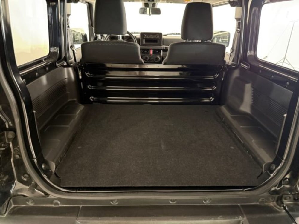 Suzuki Jimny usata a Modena (14)
