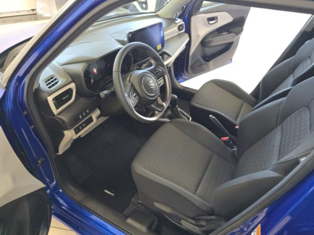 Suzuki Swift nuova a Reggio Emilia (10)