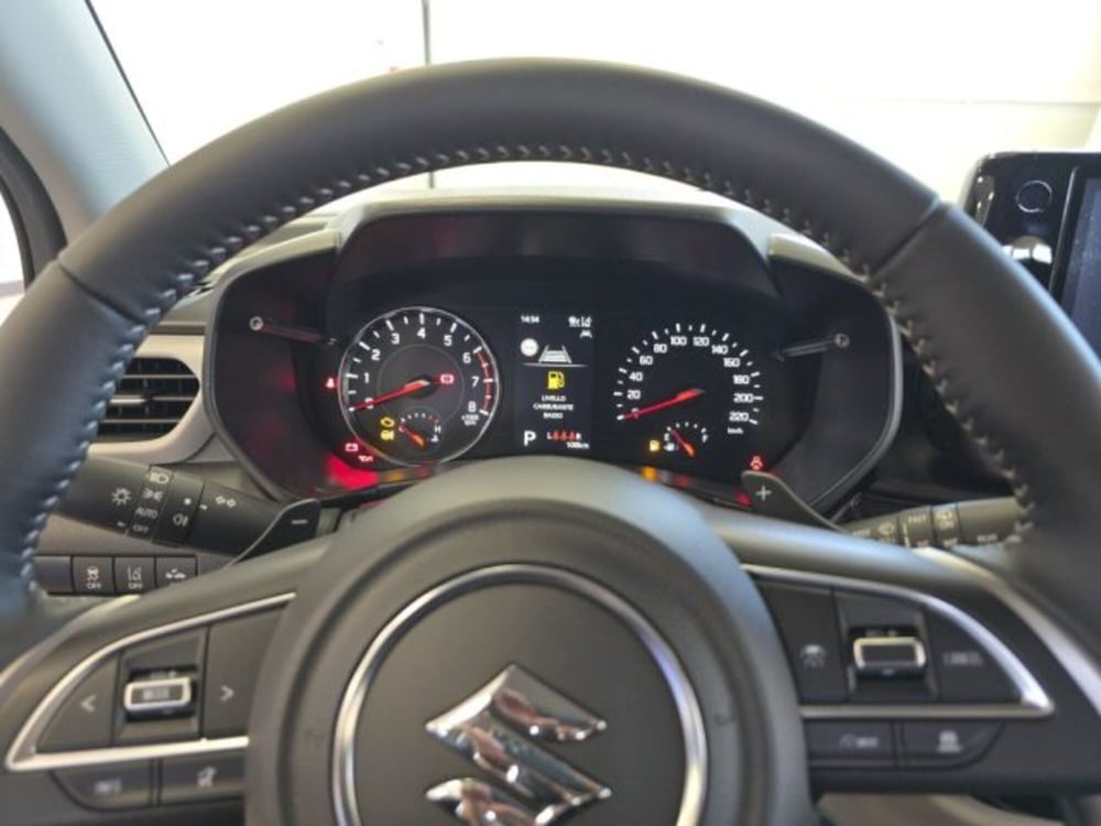Suzuki Swift nuova a Reggio Emilia (12)