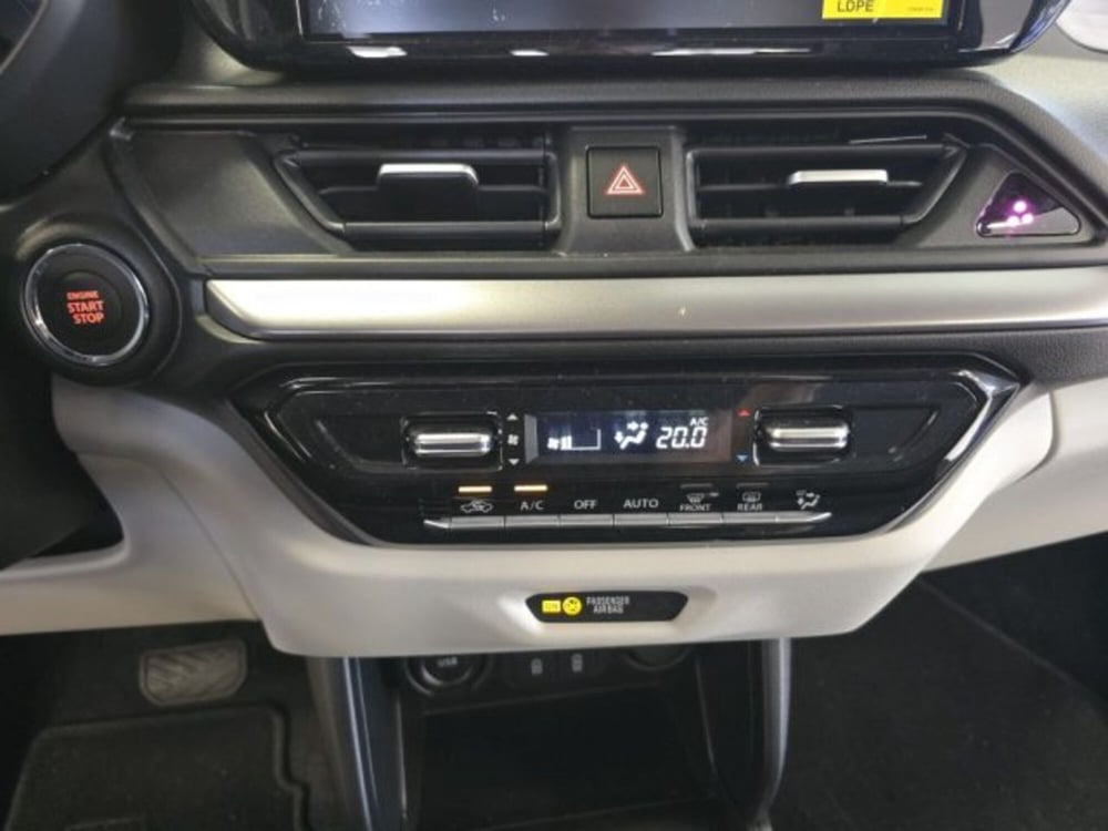 Suzuki Swift nuova a Reggio Emilia (14)