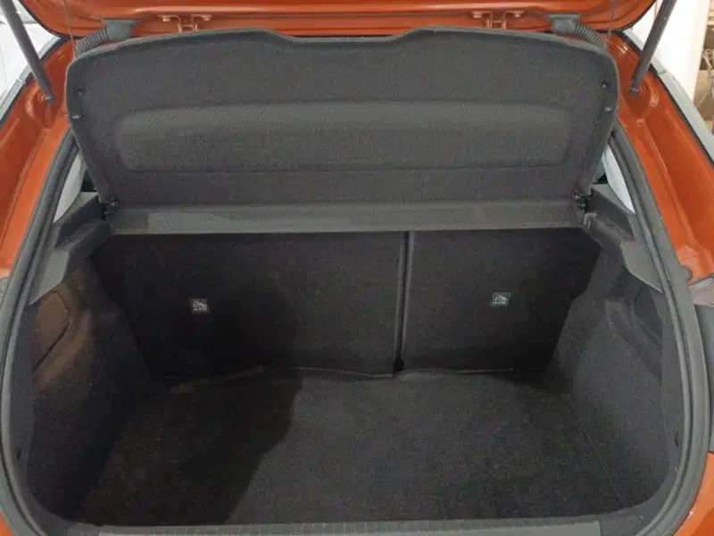 Opel Corsa usata a Catania (12)