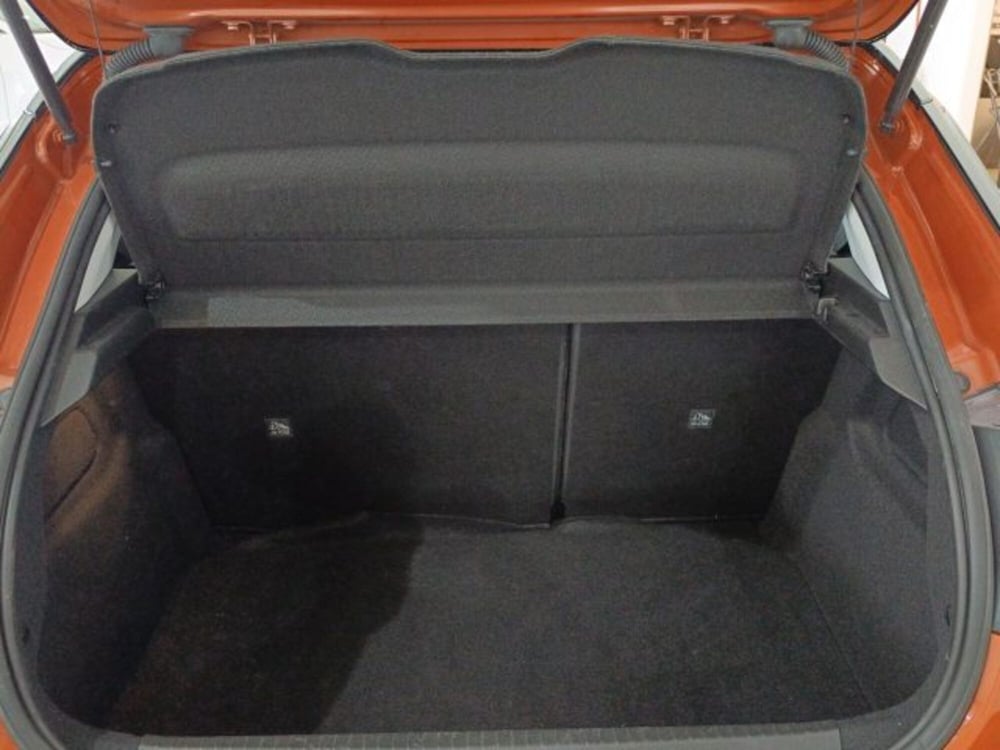 Opel Corsa usata a Catania (12)