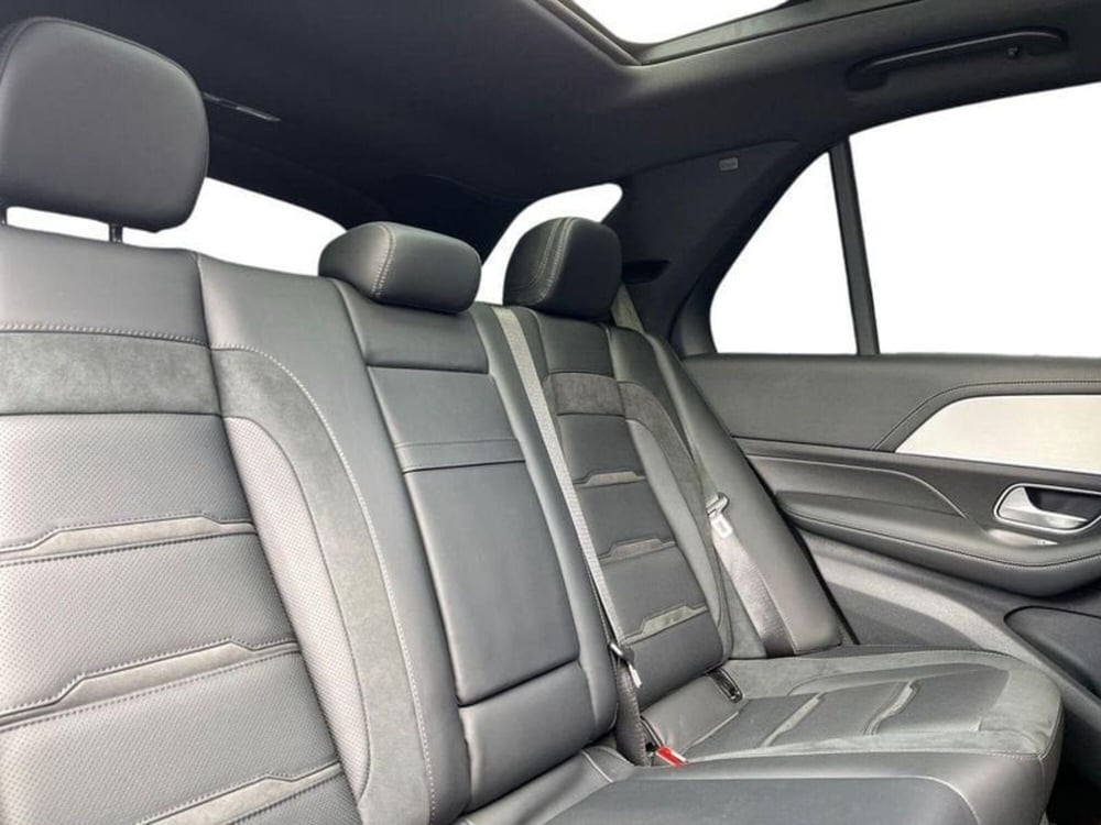 Mercedes-Benz GLE SUV usata a Napoli (15)