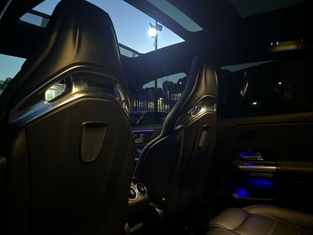 Mercedes-Benz GLA SUV usata a Napoli (15)