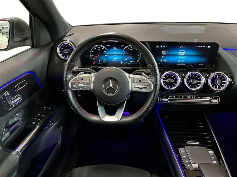 Mercedes-Benz GLA SUV usata a Napoli (11)