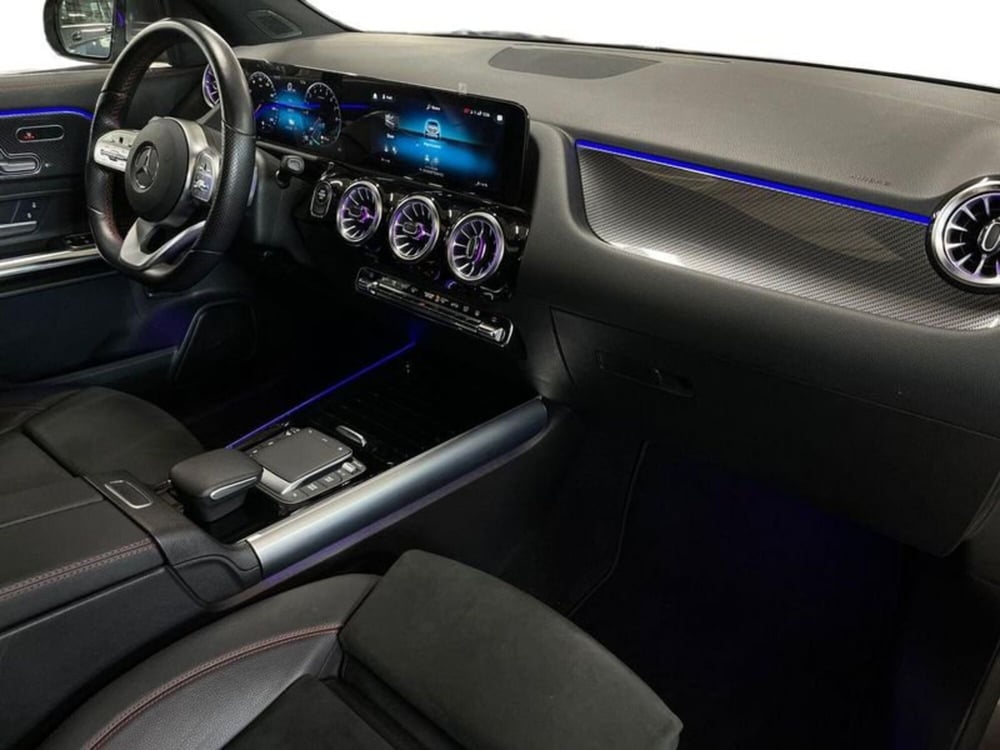 Mercedes-Benz GLA SUV usata a Napoli (12)