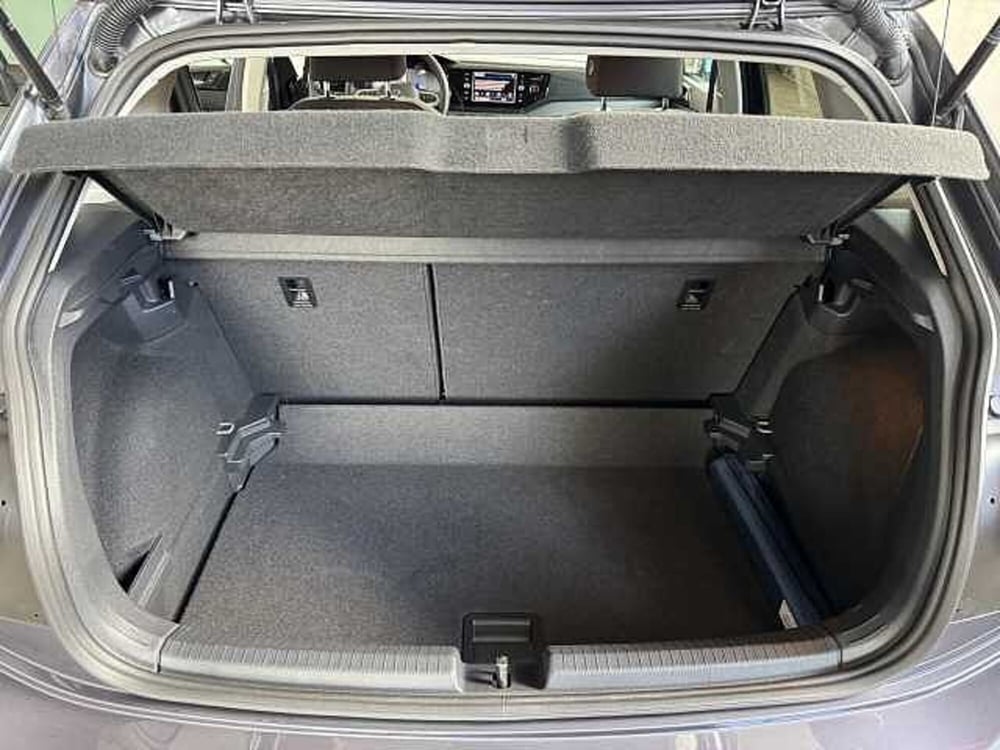 Volkswagen Polo usata a Torino (11)