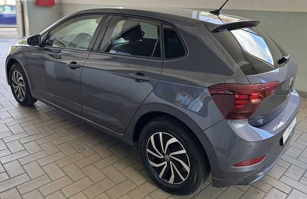 Volkswagen Polo usata a Torino (7)
