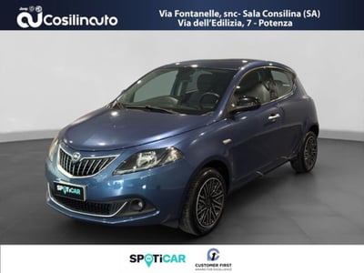 Lancia Ypsilon 1.0 FireFly 5 porte S&amp;S Hybrid Ecochic Gold del 2021 usata a Sala Consilina