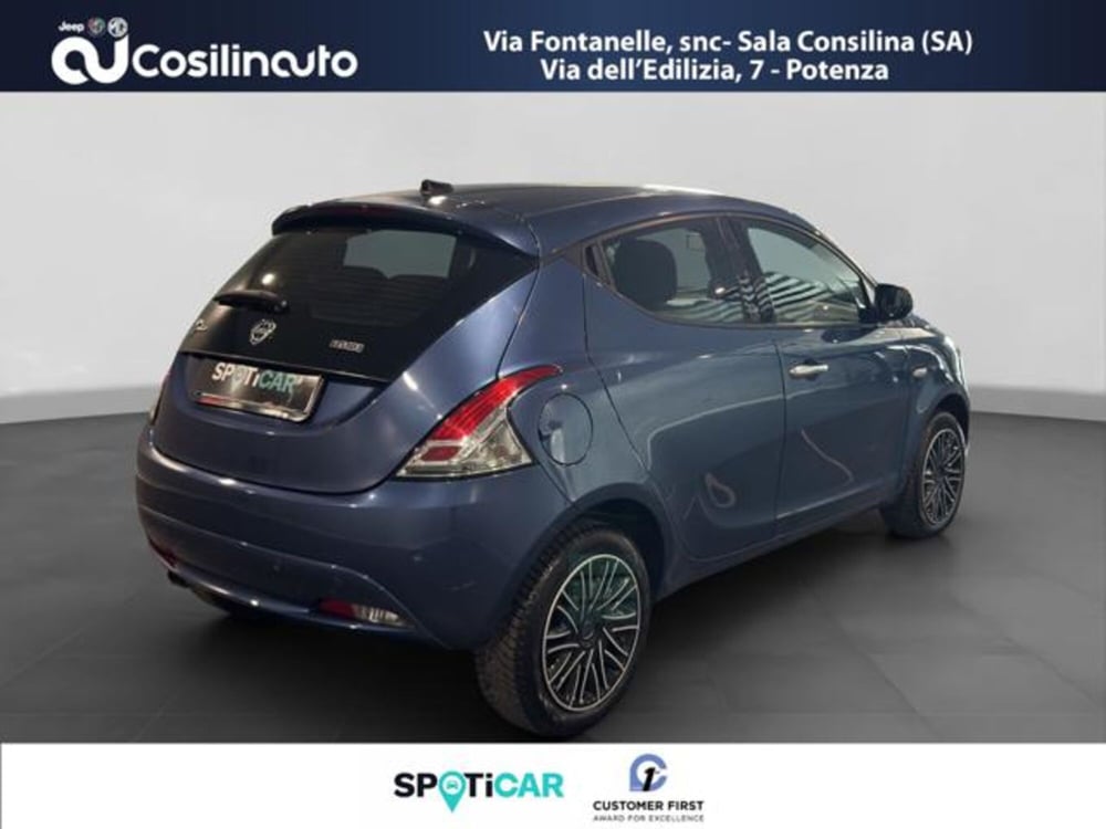 Lancia Ypsilon usata a Salerno (5)