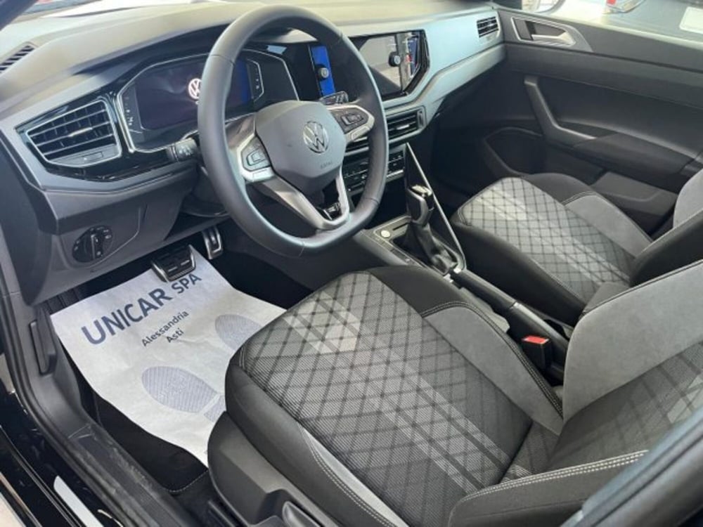 Volkswagen Taigo nuova a Cuneo (7)
