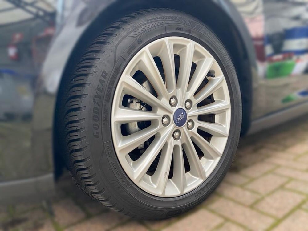 Ford Focus Station Wagon usata a Torino (15)