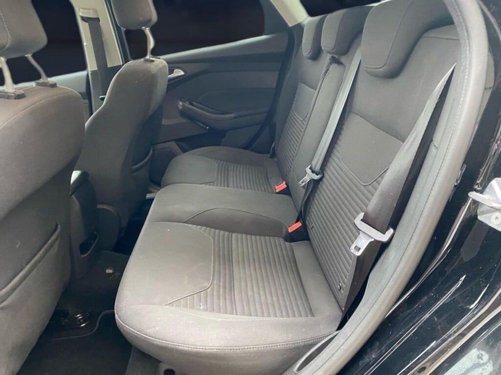 Ford Focus Station Wagon usata a Torino (7)