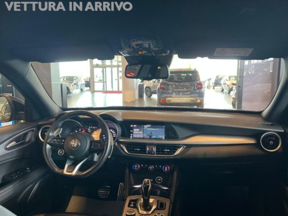 Alfa Romeo Stelvio usata a Modena (14)