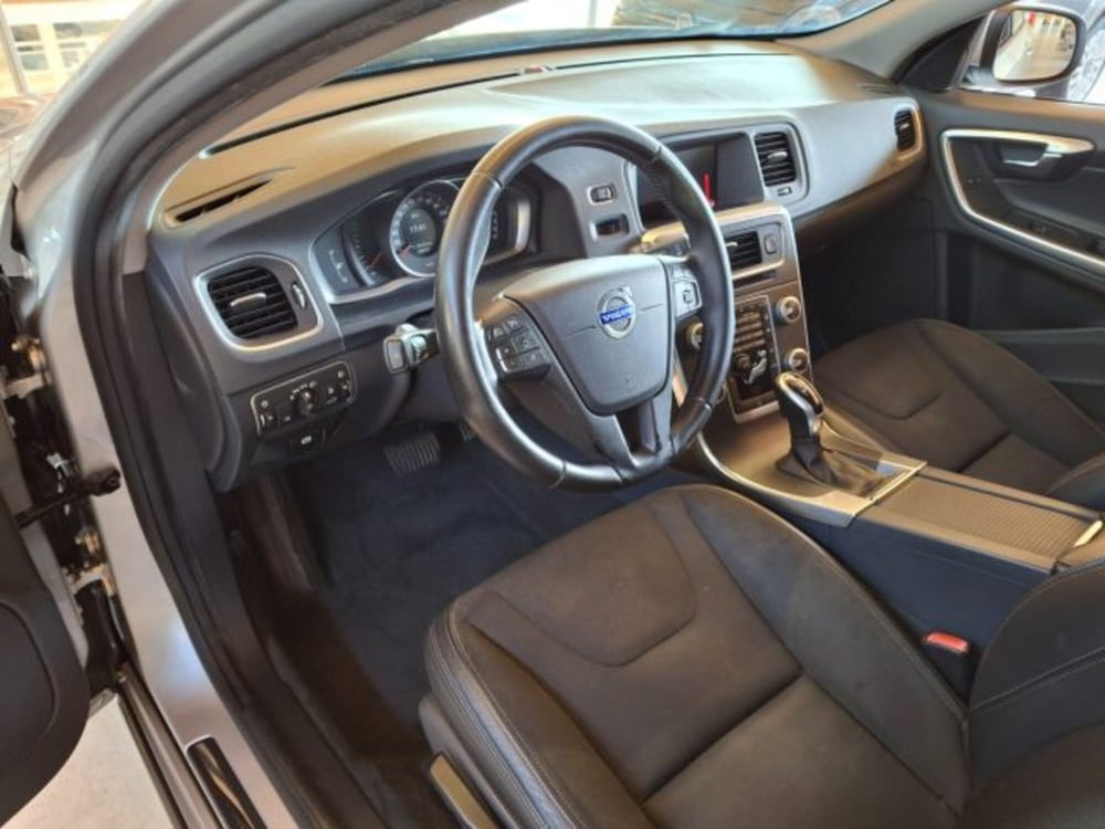 Volvo V60 usata a Vicenza (7)