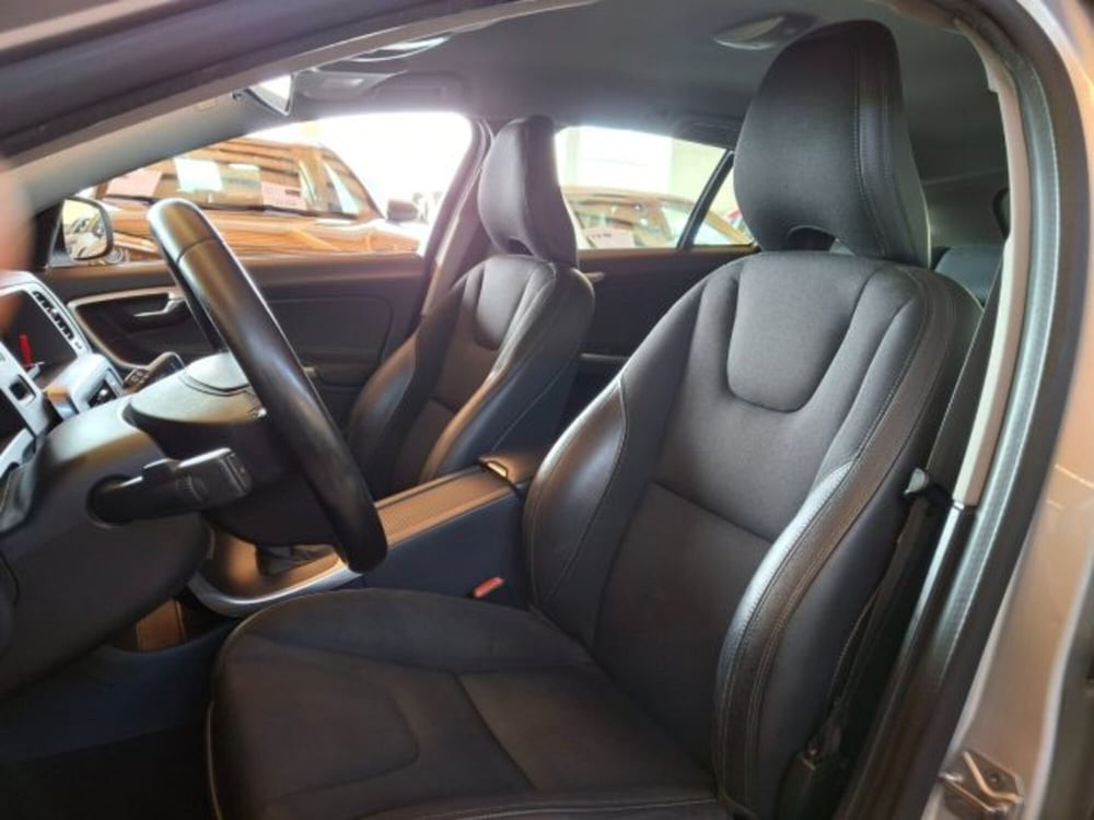 Volvo V60 usata a Vicenza (8)