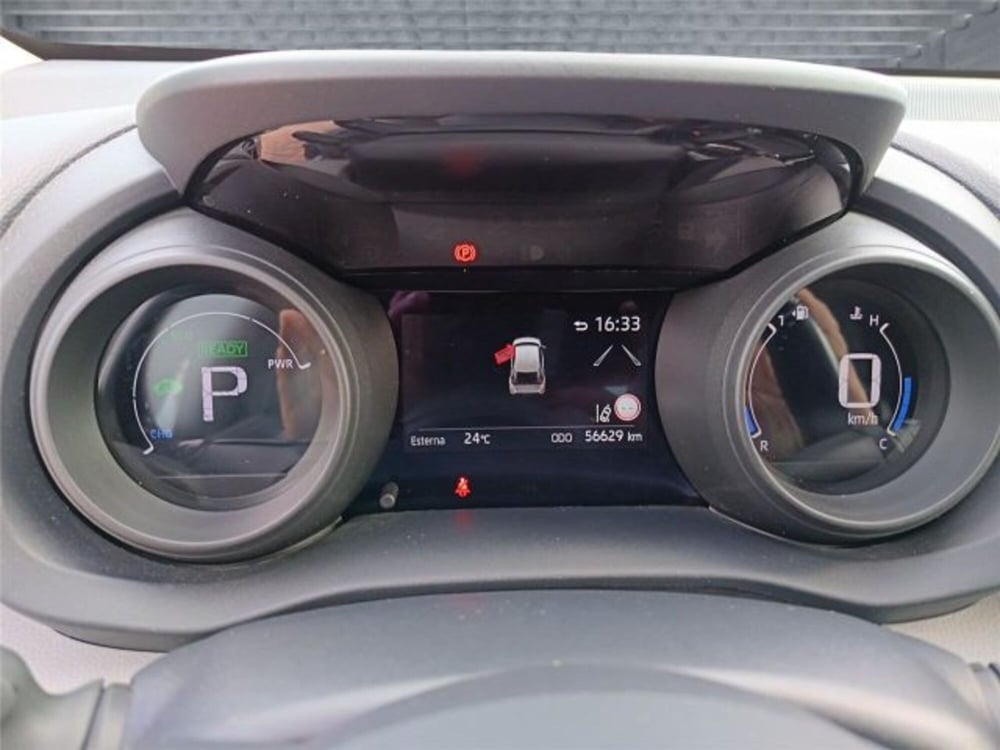 Toyota Yaris Cross usata a Bari (16)