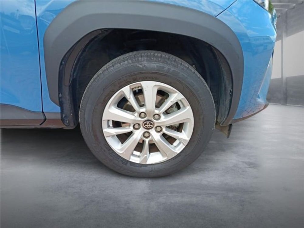 Toyota Yaris Cross usata a Bari (8)
