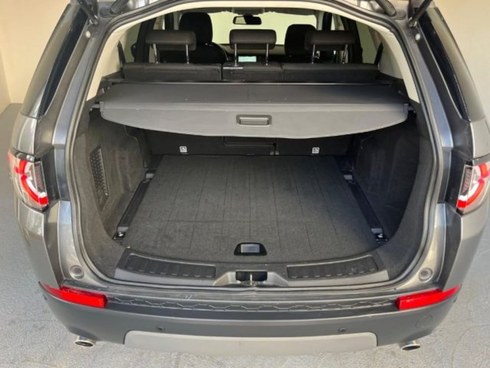 Land Rover Discovery Sport usata a Trapani (6)