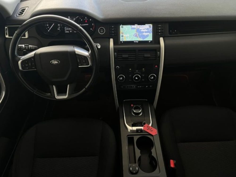 Land Rover Discovery Sport usata a Trapani (9)