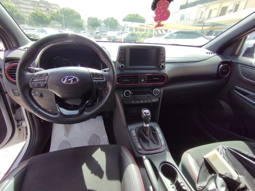 Hyundai Kona usata a Palermo (6)