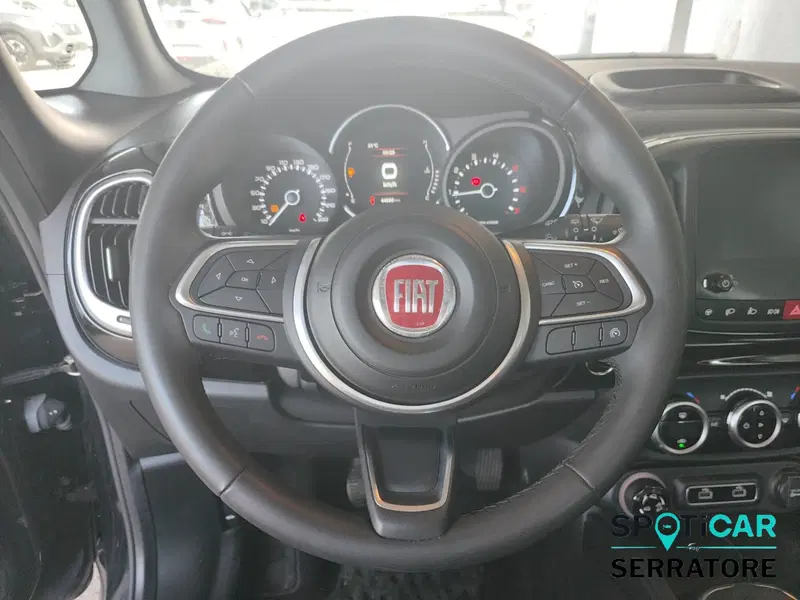 Fiat 500L usata a Como (9)
