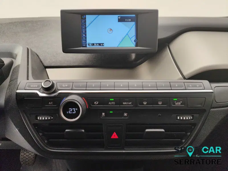 BMW i3 usata a Como (11)