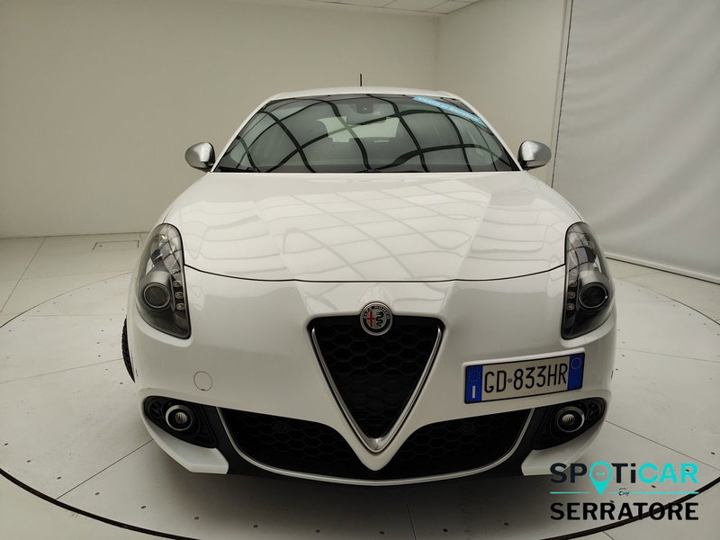 Alfa Romeo Giulietta usata a Como (2)