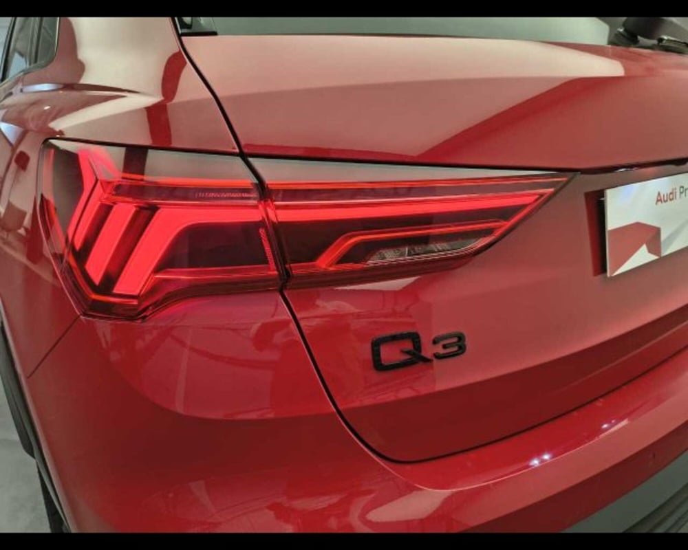 Audi Q3 nuova a Bologna (10)