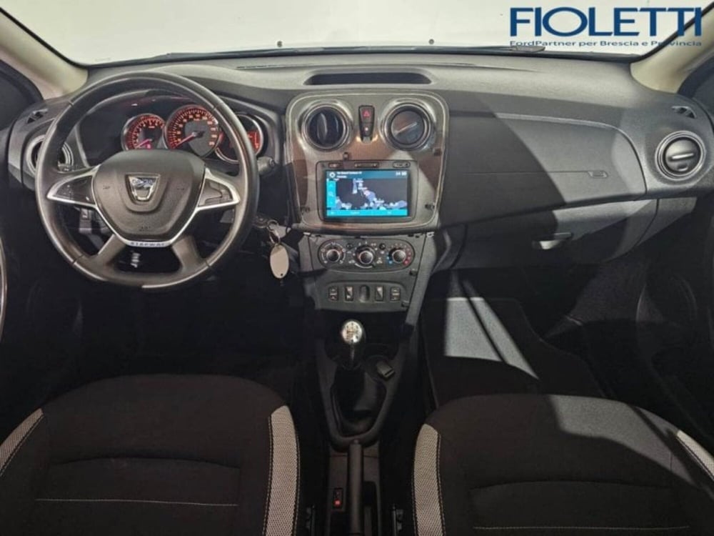 Dacia Sandero usata a Brescia (6)