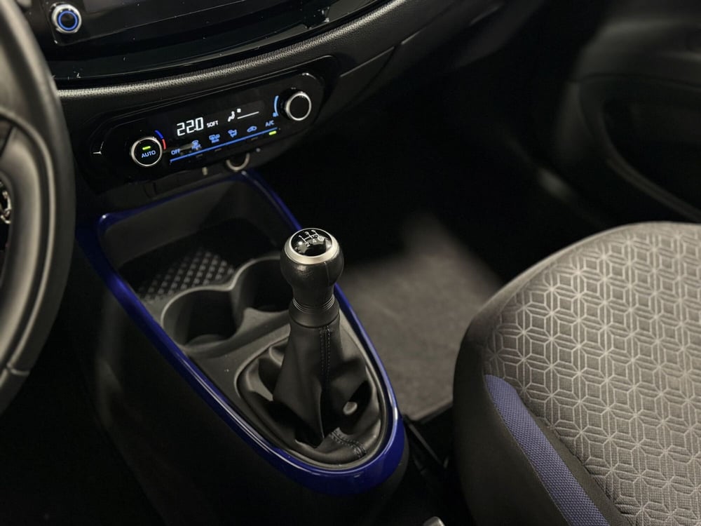 Toyota Aygo X usata a Brescia (13)