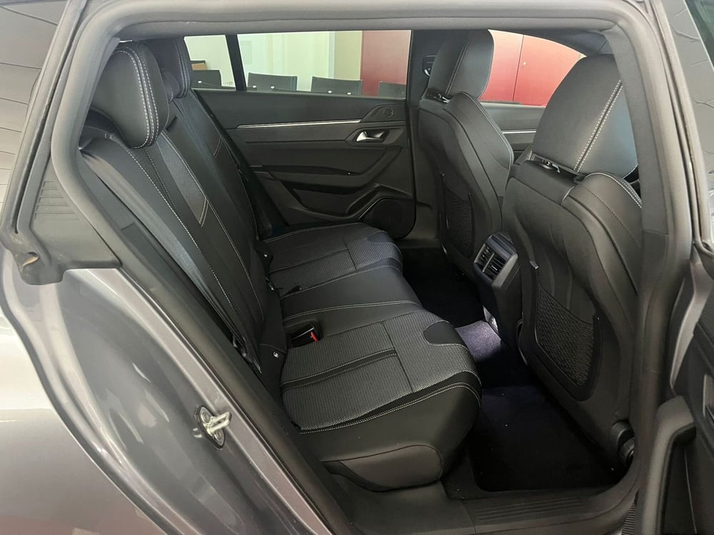 Peugeot 508 SW nuova a Milano (15)