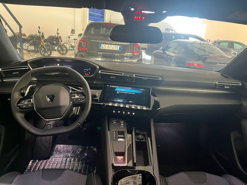 Peugeot 508 SW nuova a Milano (16)