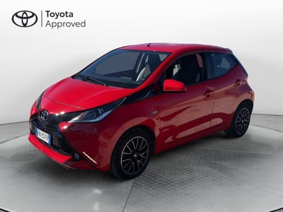 Toyota Aygo 1.0 VVT-i 69 CV 5 porte x-play del 2015 usata a Misterbianco