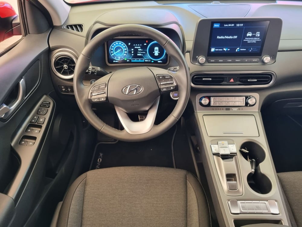 Hyundai Kona usata a Lucca (10)