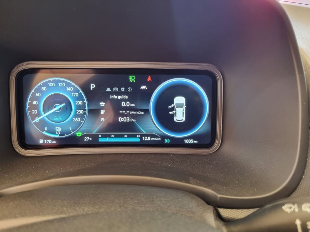 Hyundai Kona usata a Lucca (11)