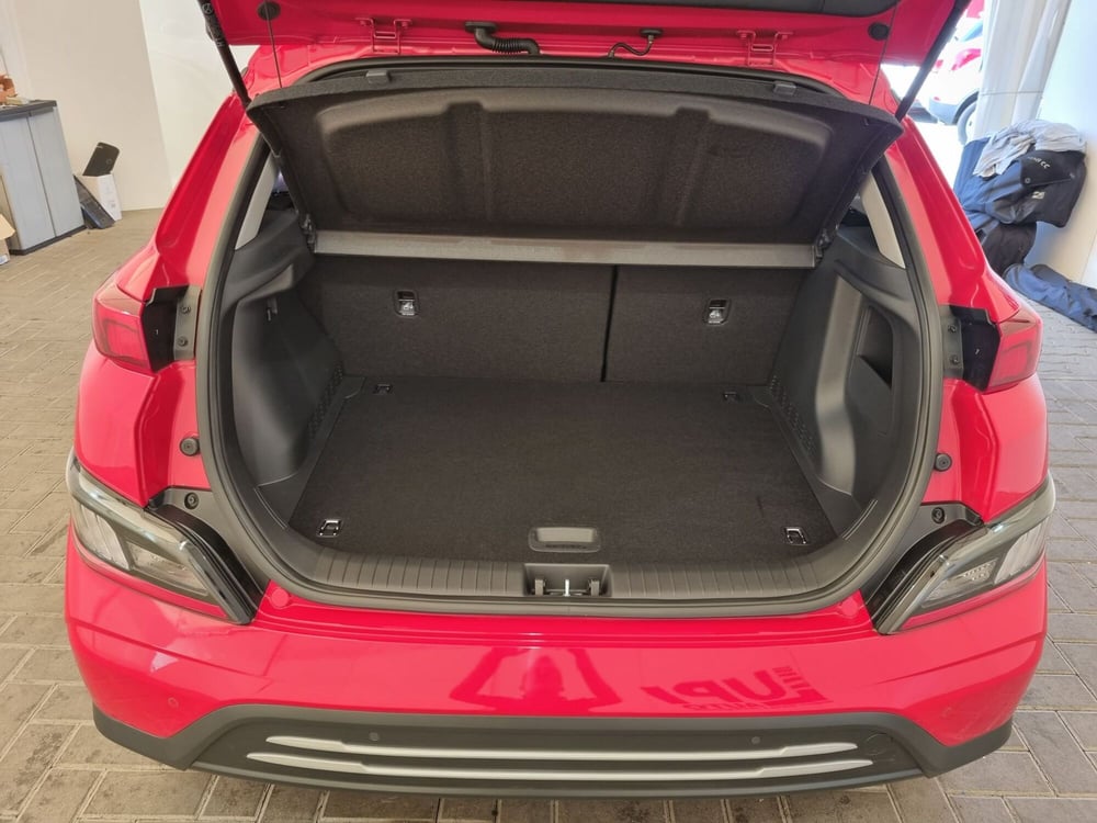 Hyundai Kona usata a Lucca (13)