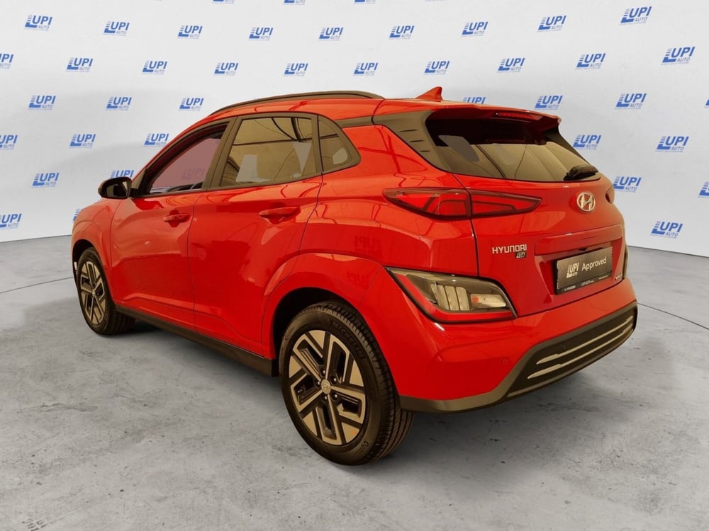 Hyundai Kona usata a Lucca (2)