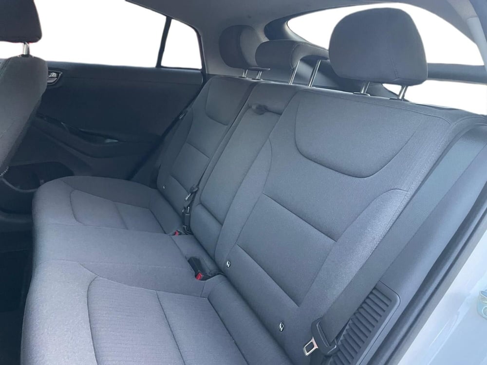 Hyundai Ioniq usata a Pistoia (11)