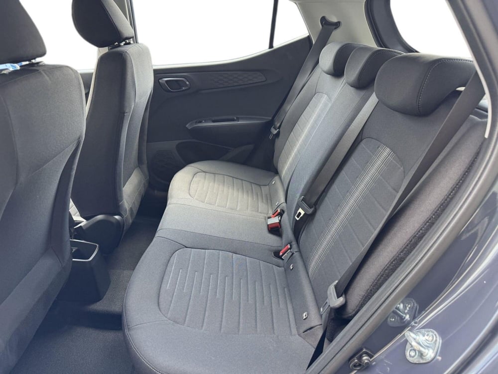 Hyundai i10 usata a Lucca (11)