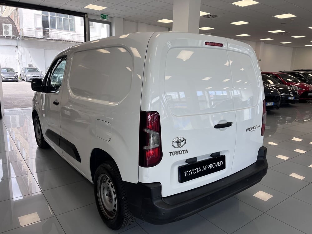 Toyota Proace City usata a Prato (6)