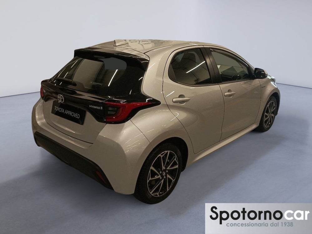 Toyota Yaris usata a Milano (6)