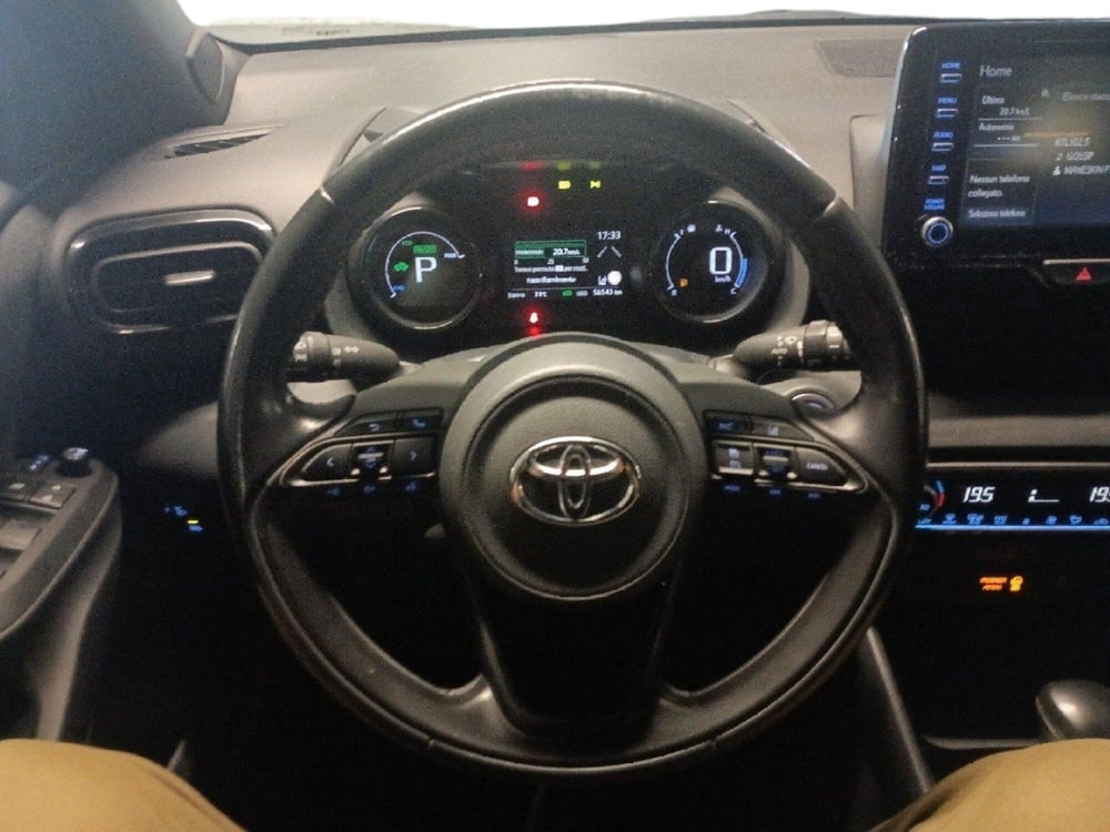 Toyota Yaris usata a Milano (15)