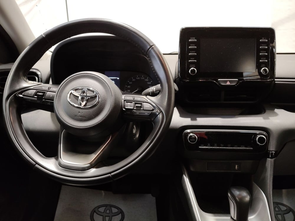 Toyota Yaris usata a Roma (11)