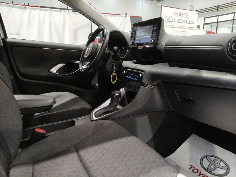 Toyota Yaris usata a Roma (13)