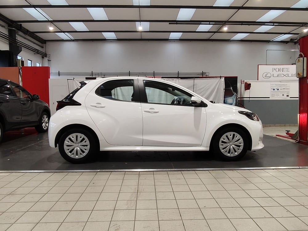 Toyota Yaris usata a Roma (17)
