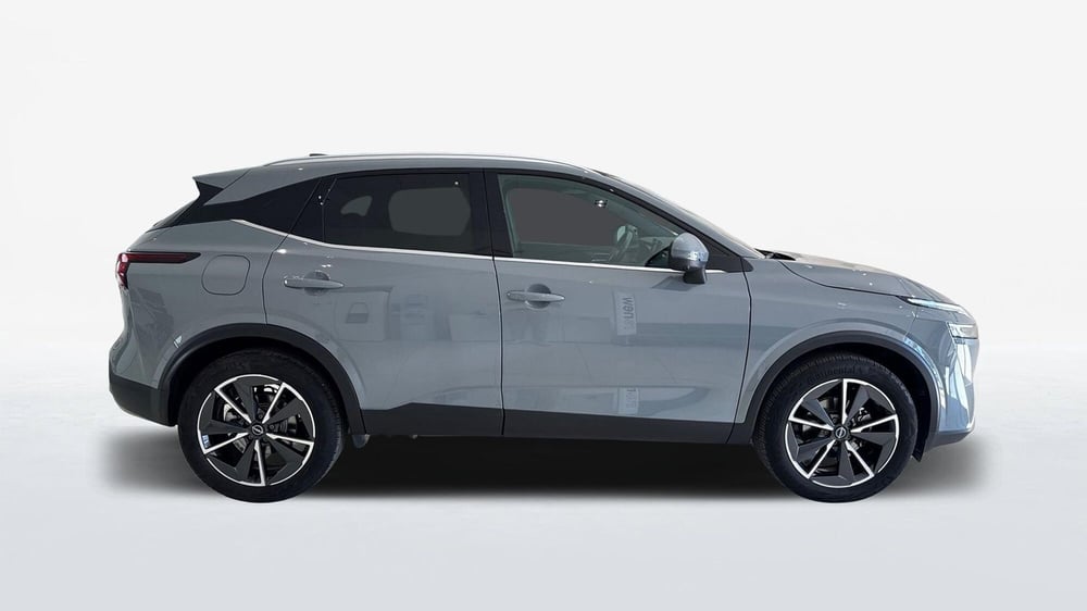 Nissan Qashqai usata a Viterbo (3)