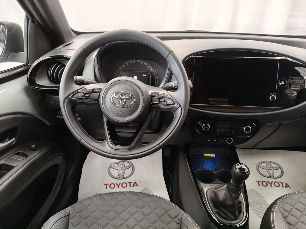 Toyota Aygo X usata a Roma (9)