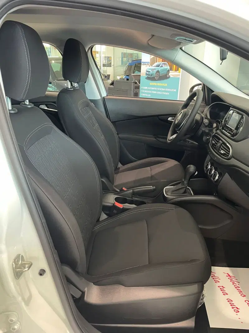 Fiat Tipo nuova a Reggio Emilia (12)